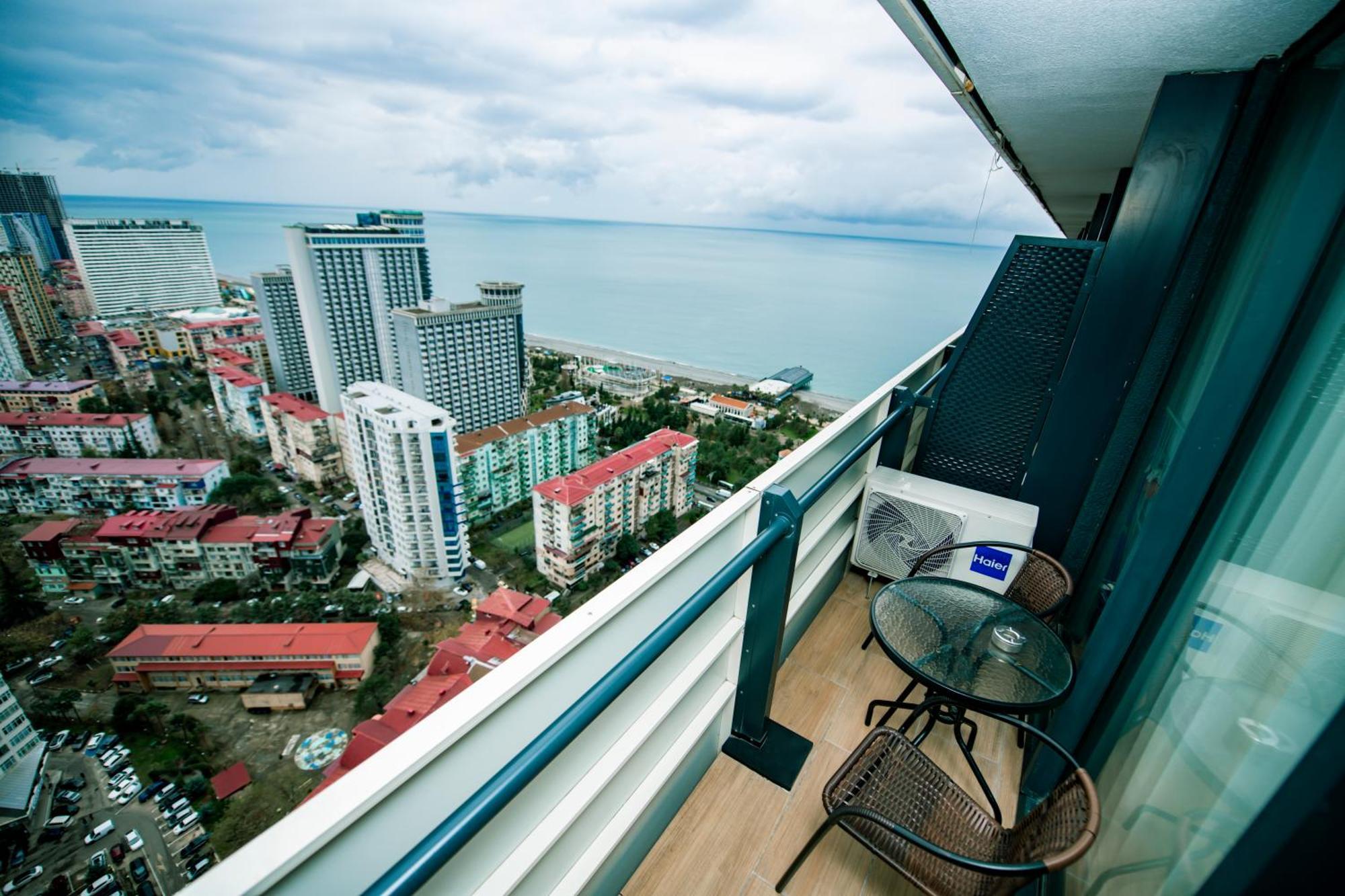 Orbi City Premium Apartments Батуми Екстериор снимка